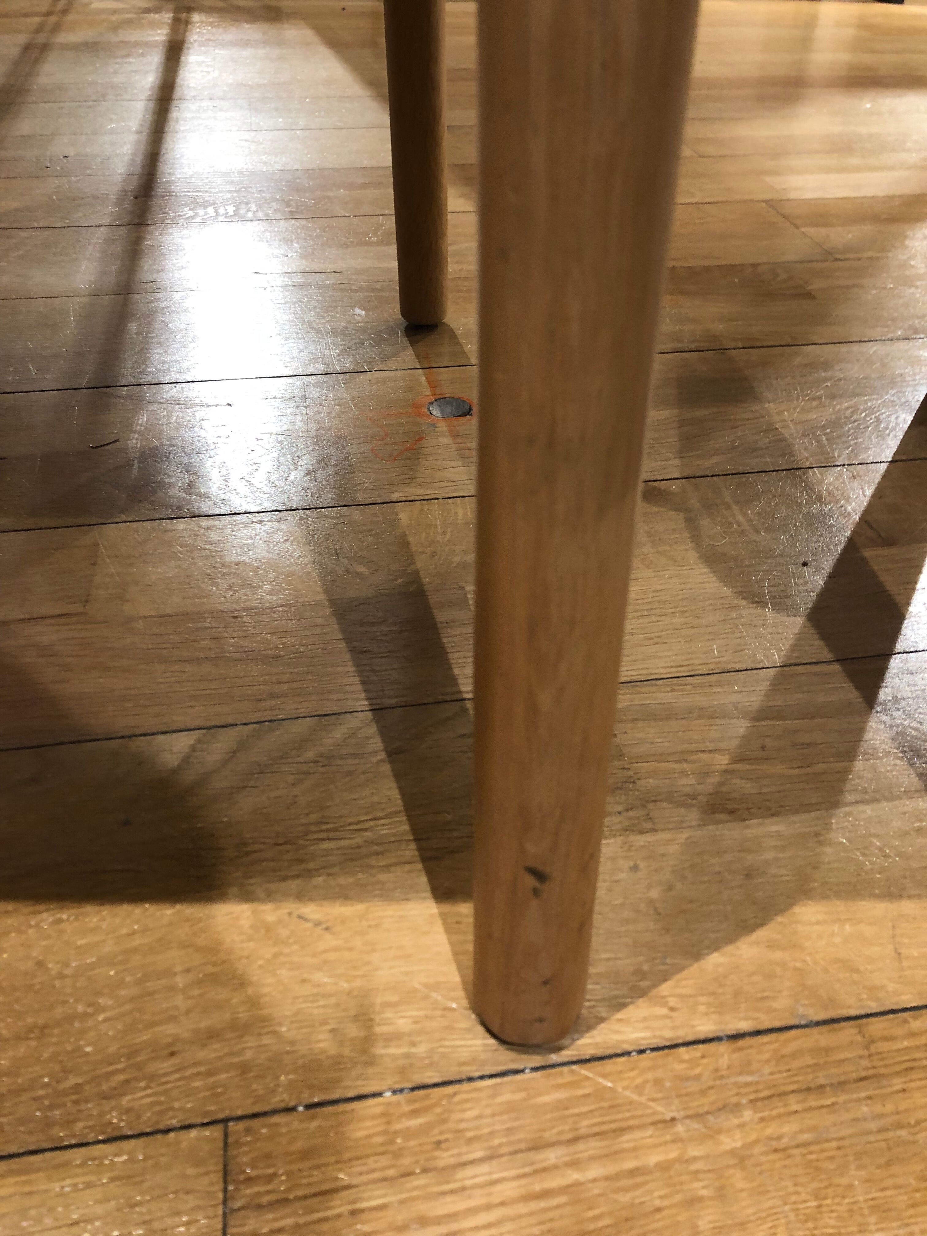 Chair cannage light wood plum