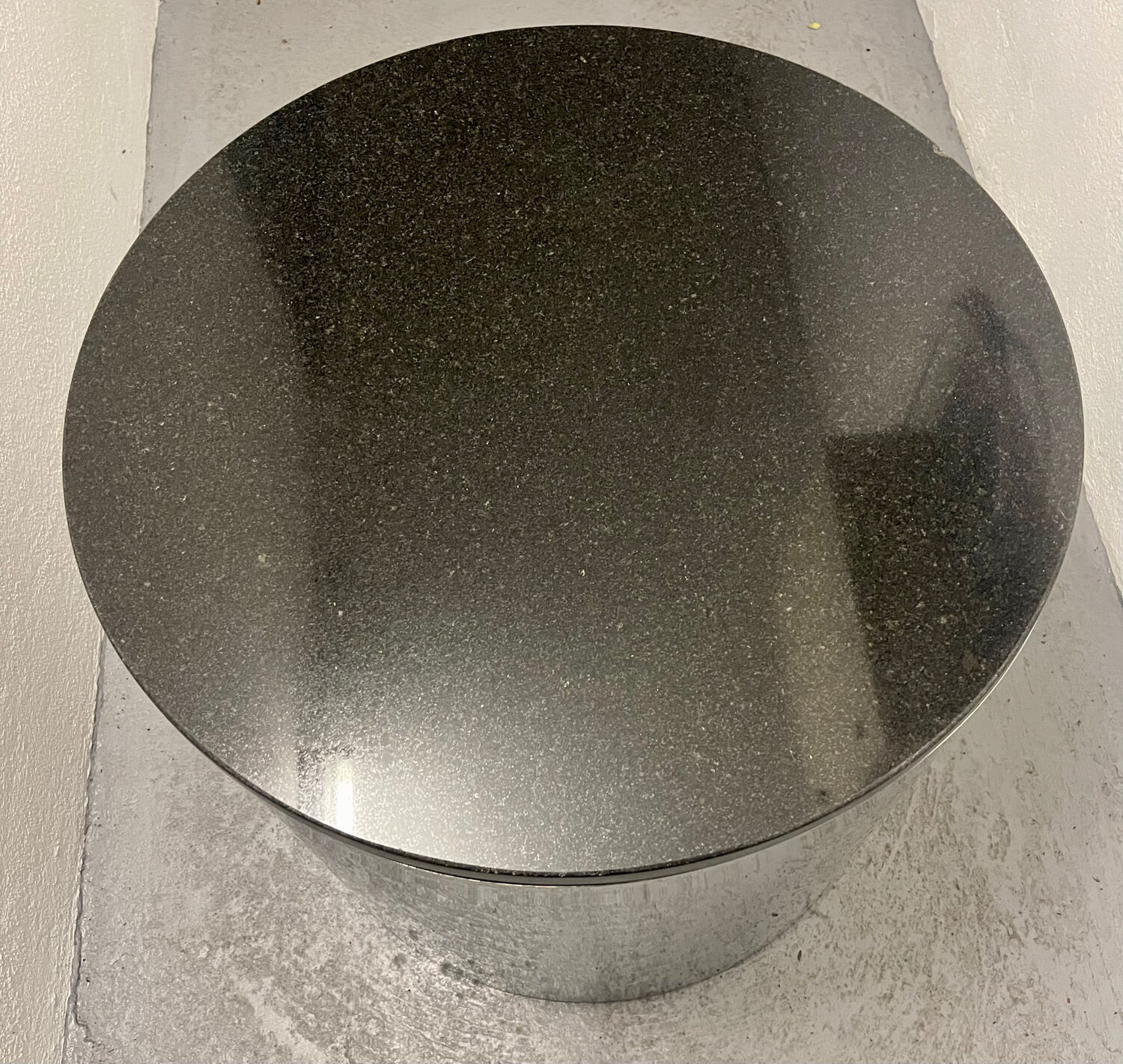 Pair of coffee tables Paul Mayen 70'