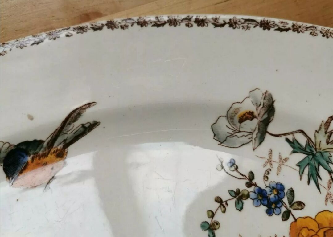 Decorative dish old earthenware