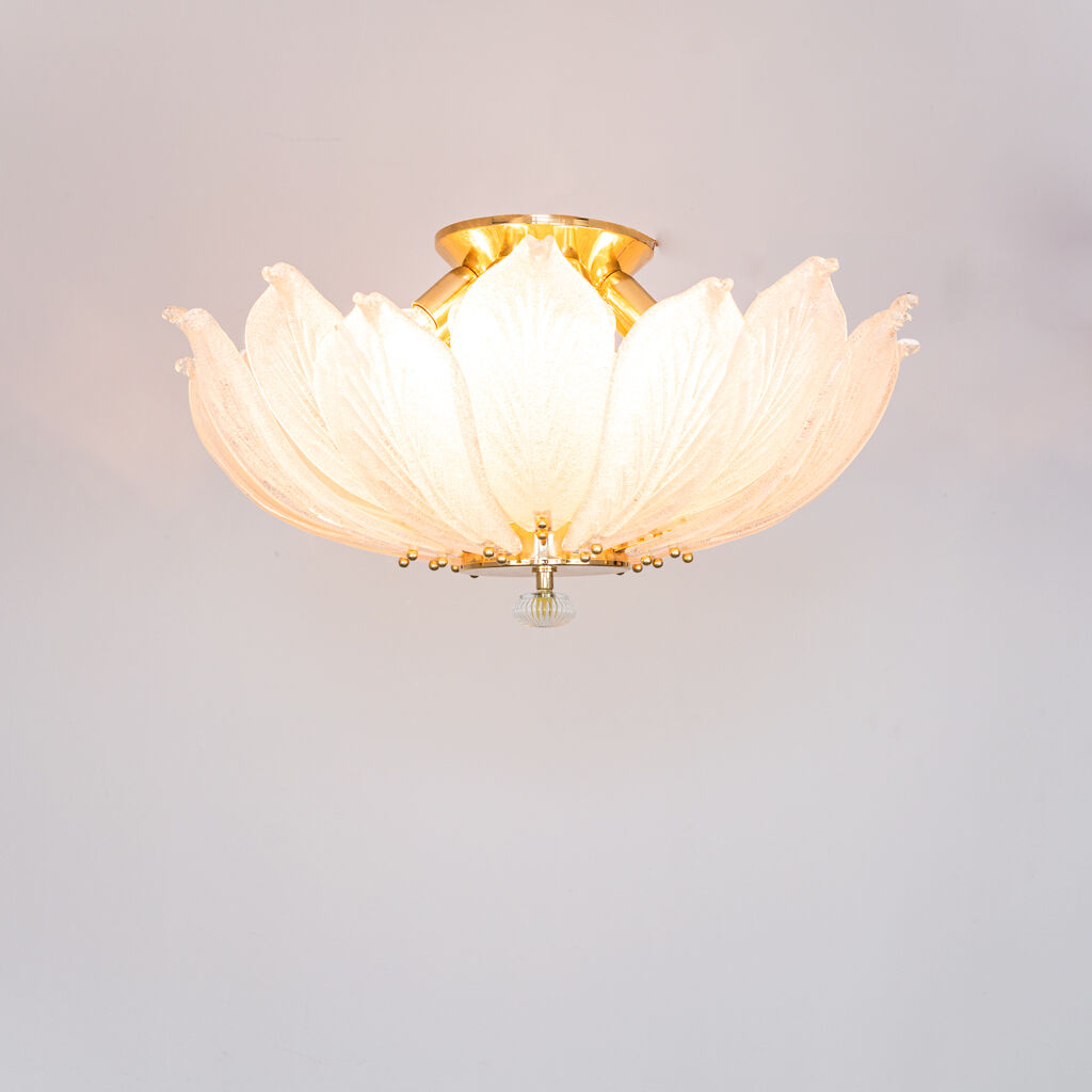 Lustre 8 lumières Novaresi métal doré des années 70 vintage