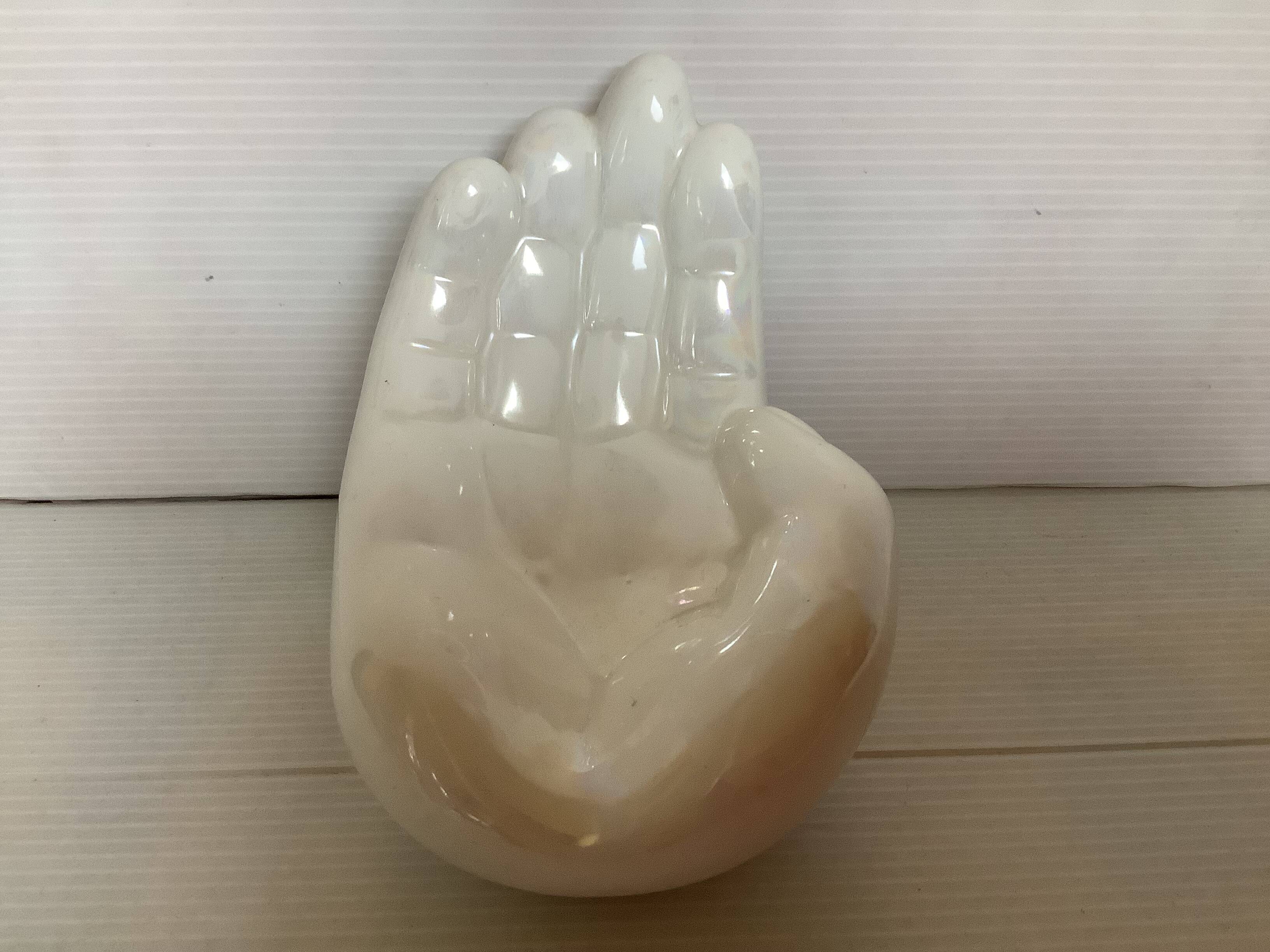Iridescent white hand ring sizer pocket