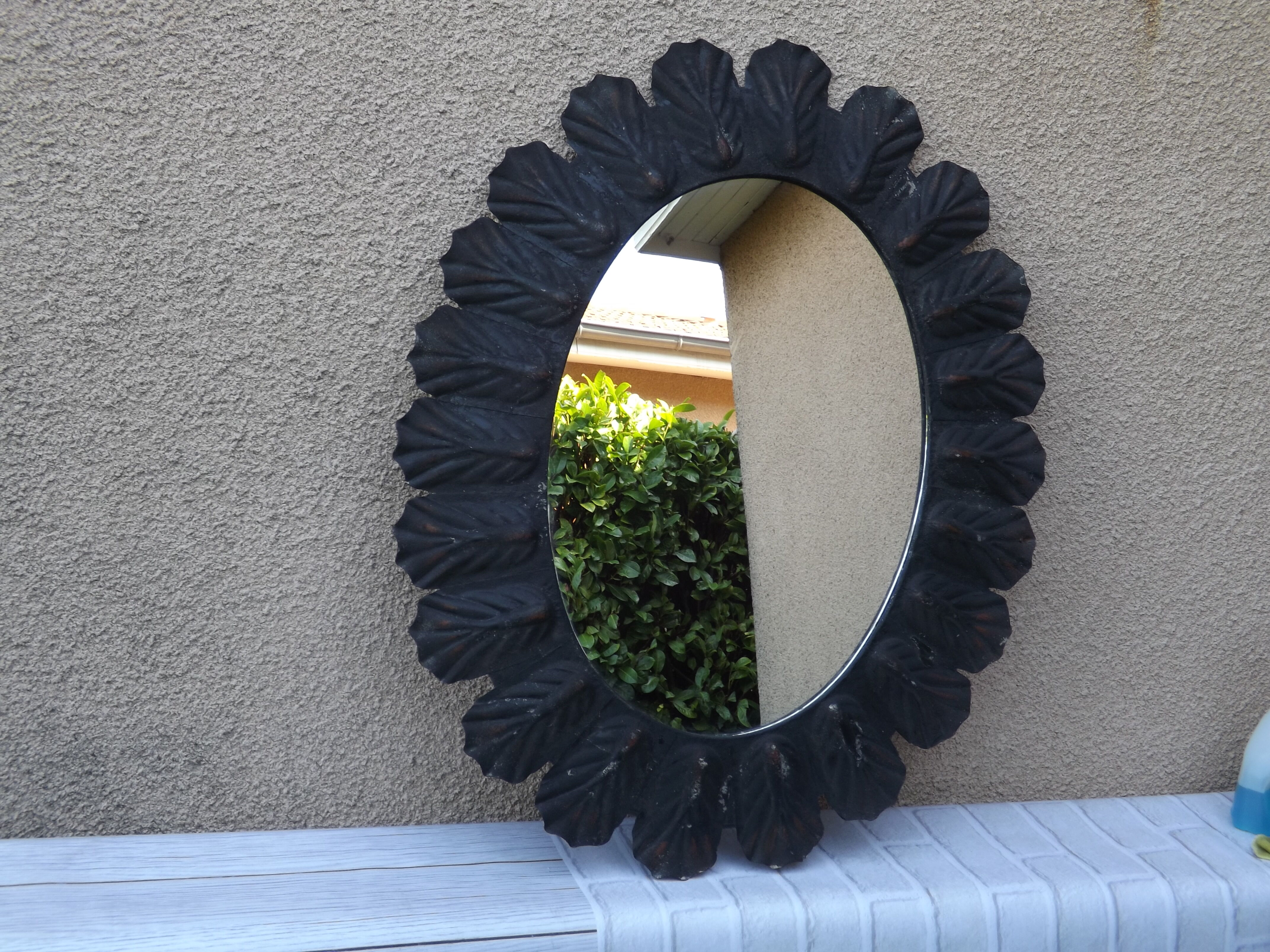 Mirror wrought iron old oval 92 cm x 72 cm