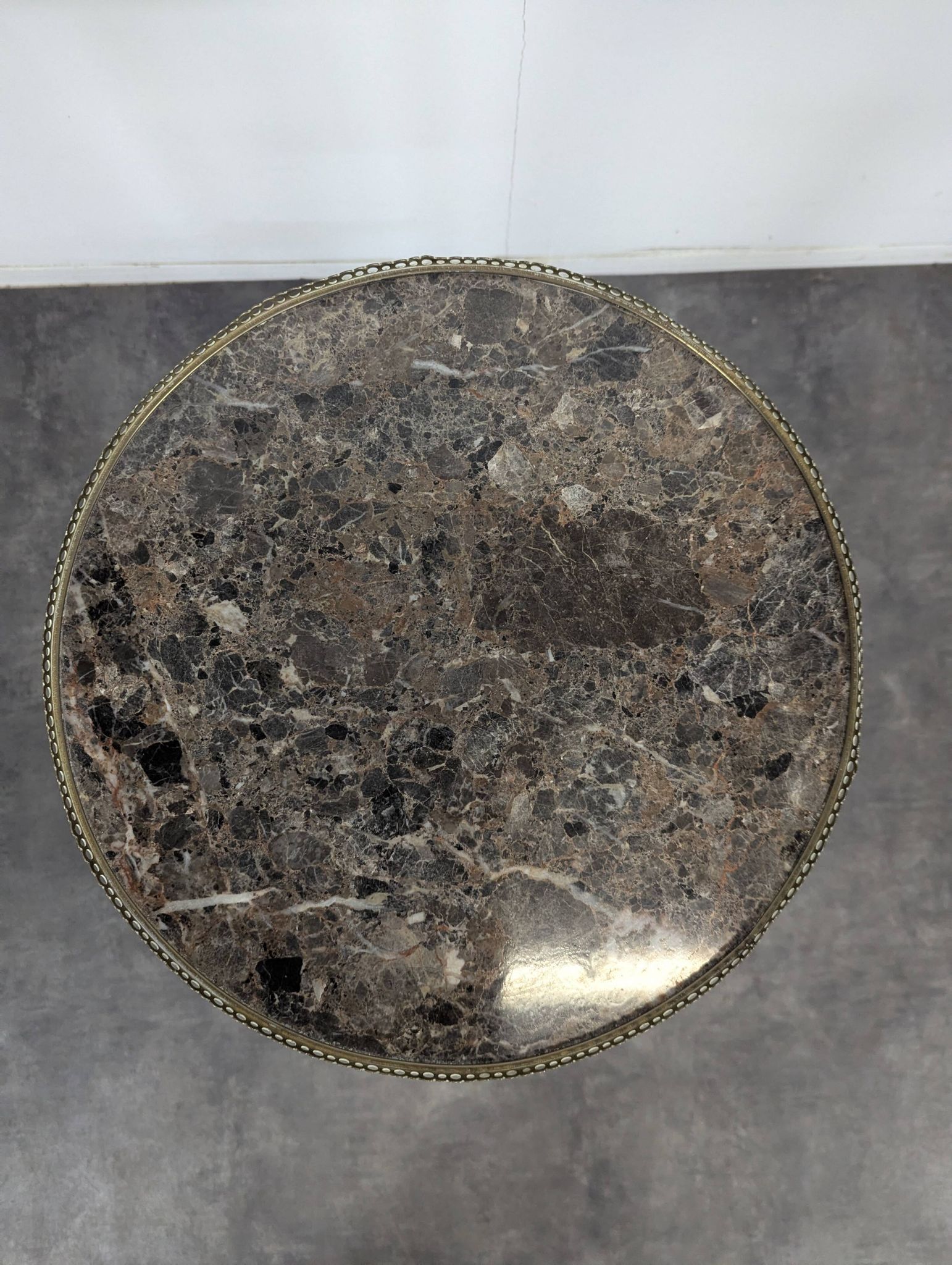 Guéridon réchampi de style Louis XVI