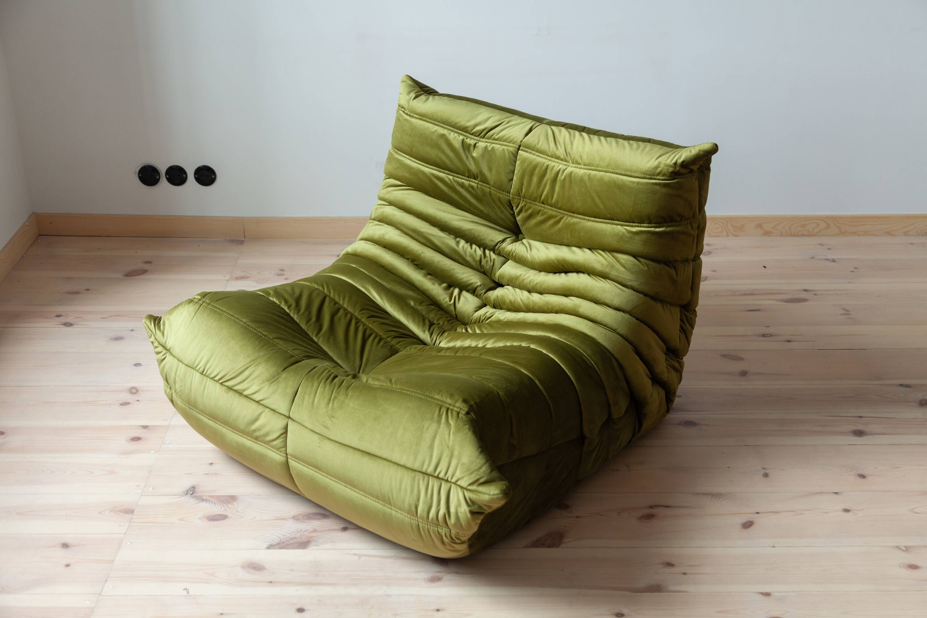 Togo set of corner armchair and  lounge in olive green velvet