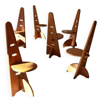 6 chaises brutalistes en bois, années 70