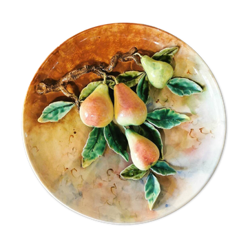 Large barbotine dish
