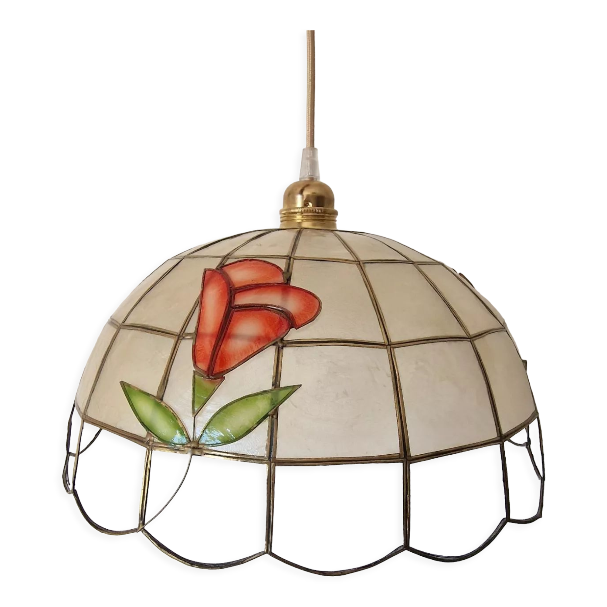 Openwork mother-of-pearl