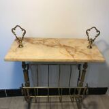 Marble and gilded bronze magazine rack