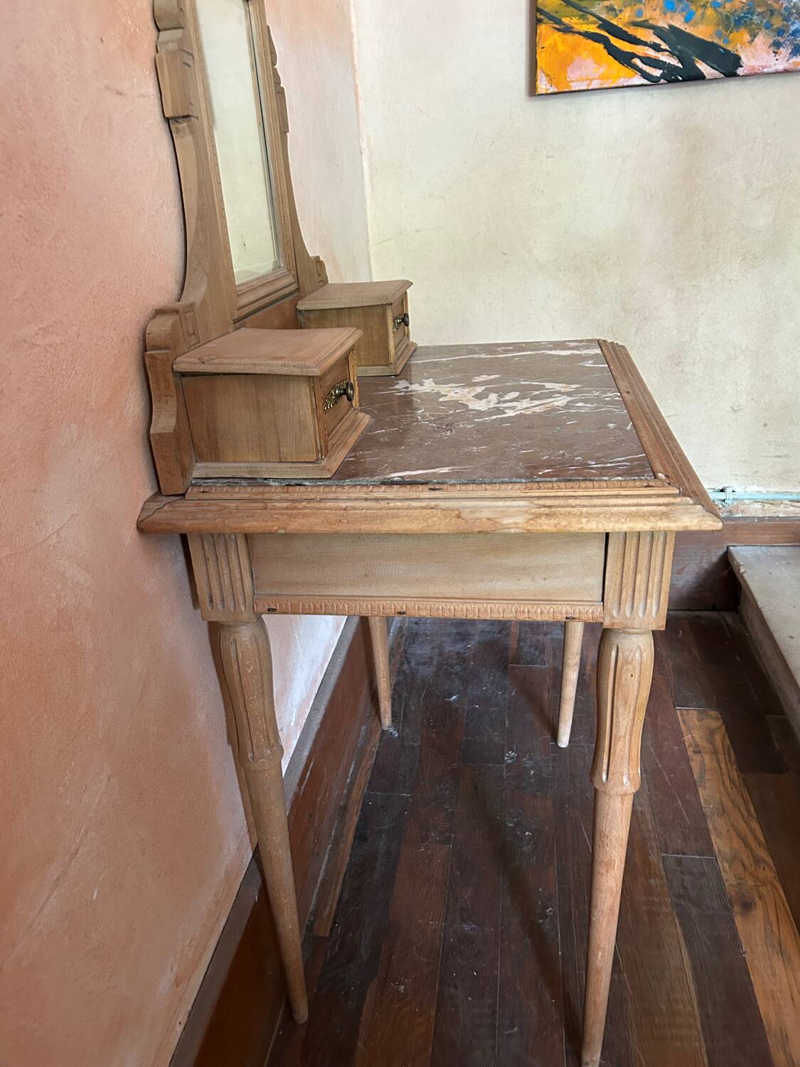 Vintage dressing table