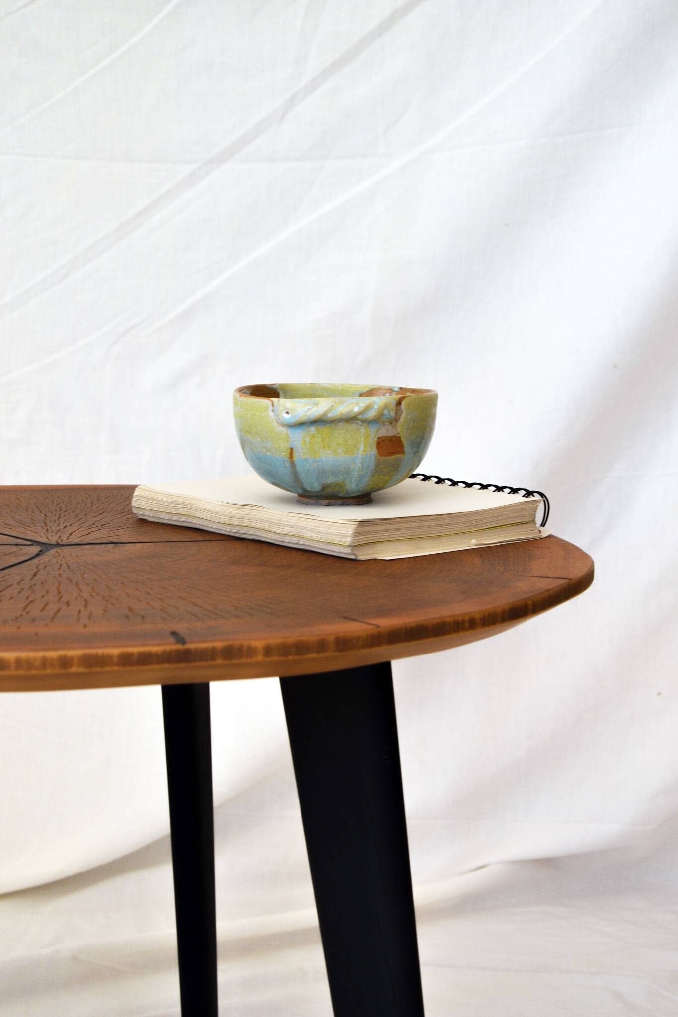 Round wooden coffee table walnut trunk