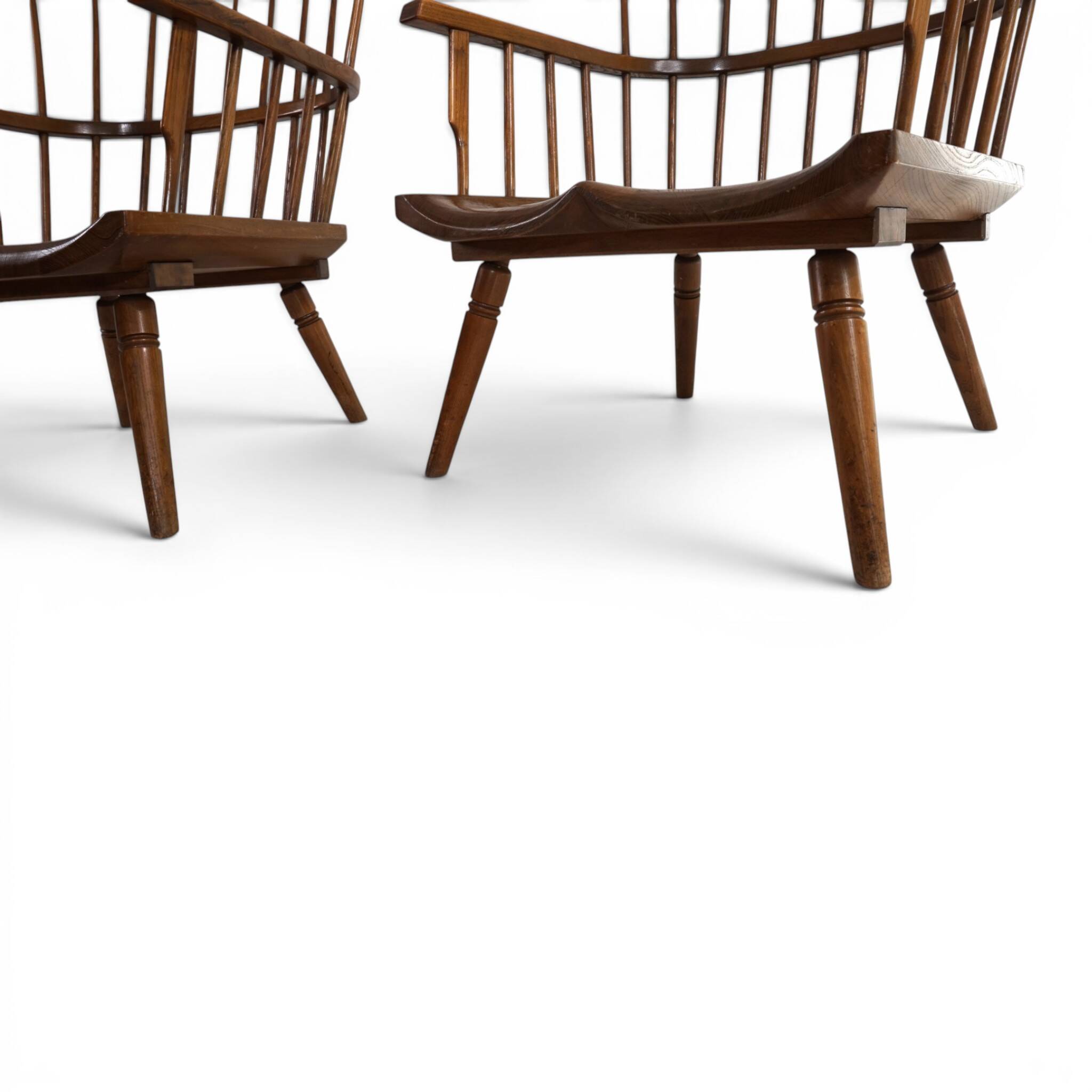 Paire de fauteuils lounge Windsor faits à la main, Angleterre, vers 1960