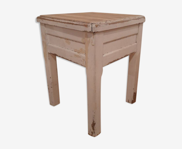 Tabouret ancien coffre