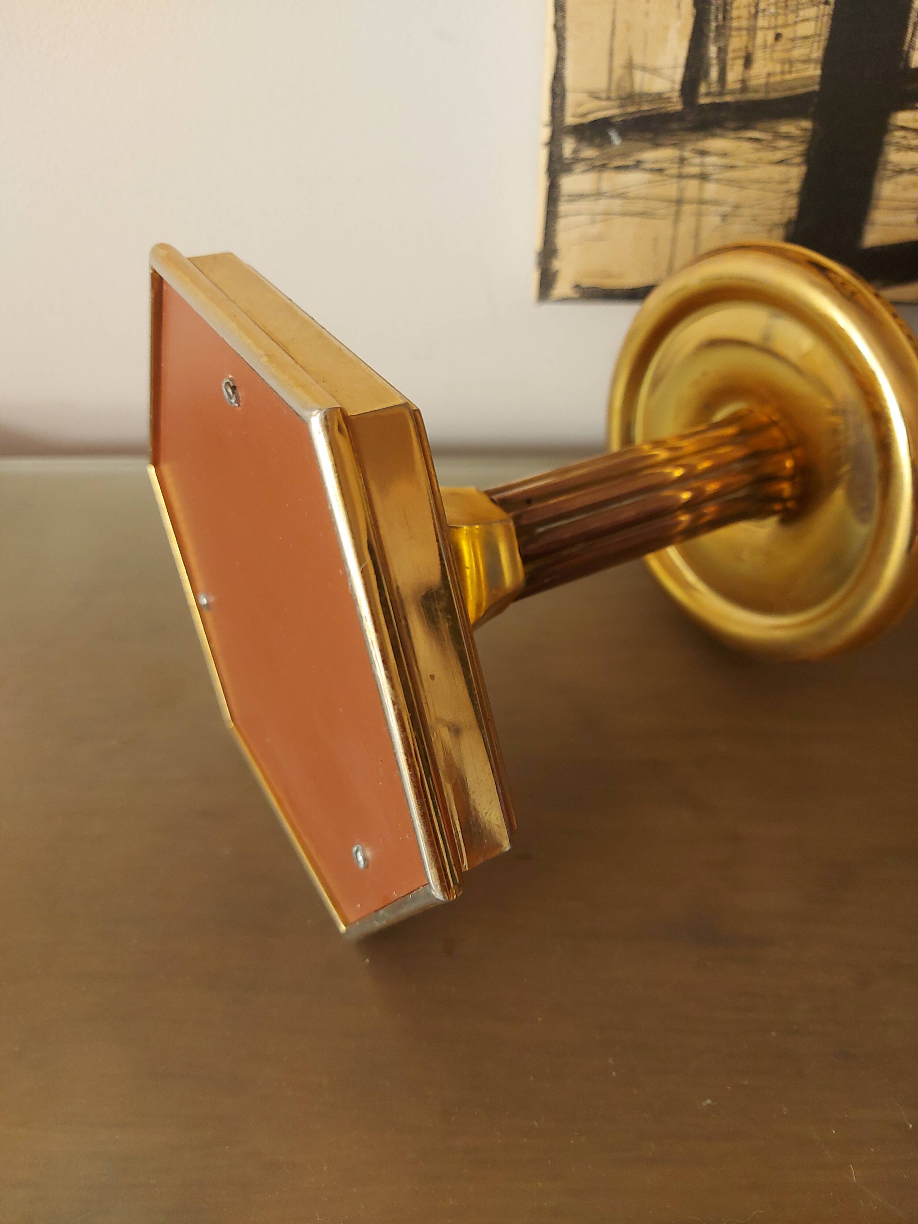 Nagel design candle holder