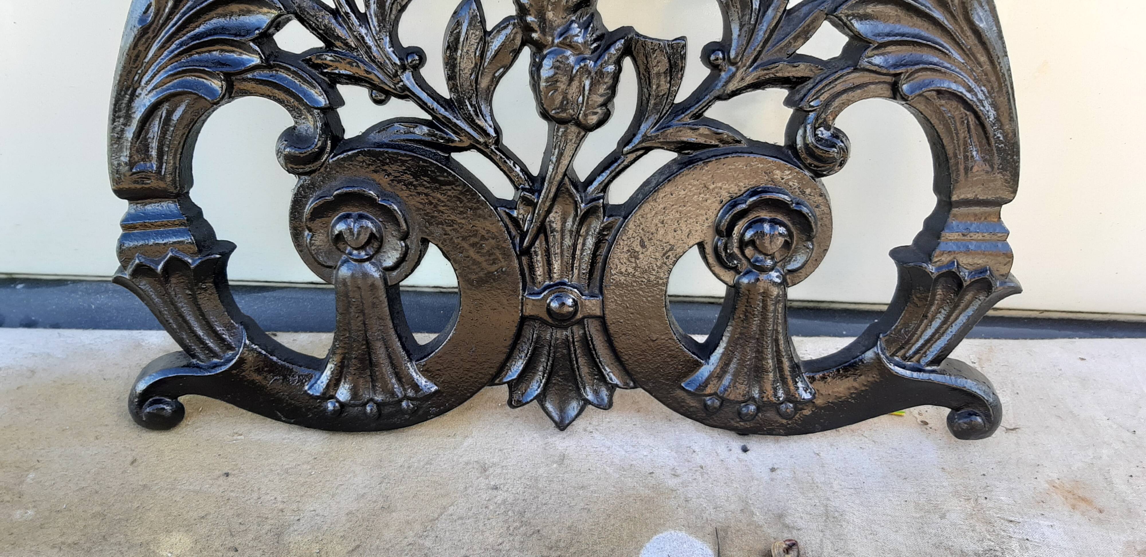 Deco cast iron 19th
