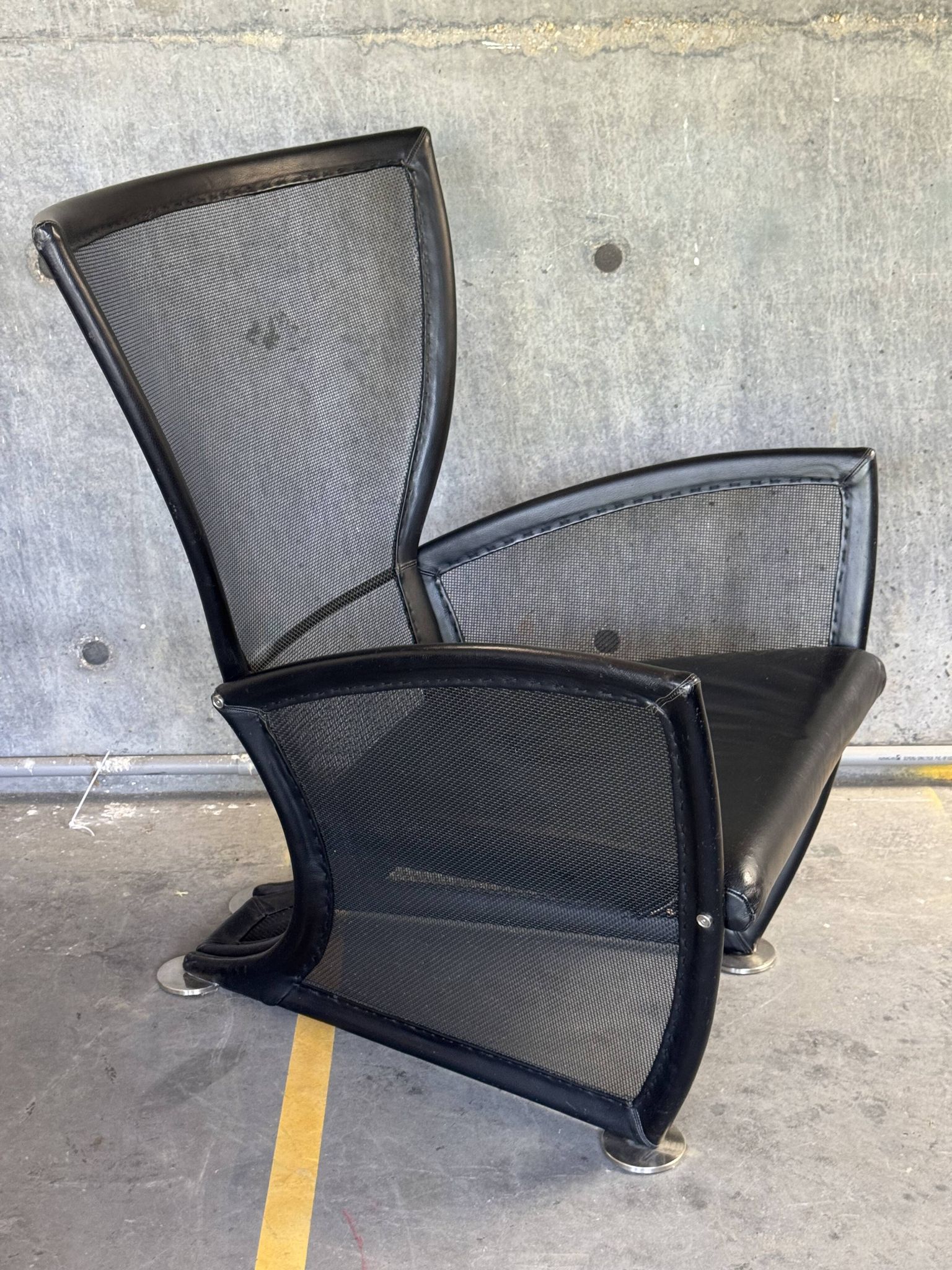 Arflex Prive Fauteuil by Pablo Nava