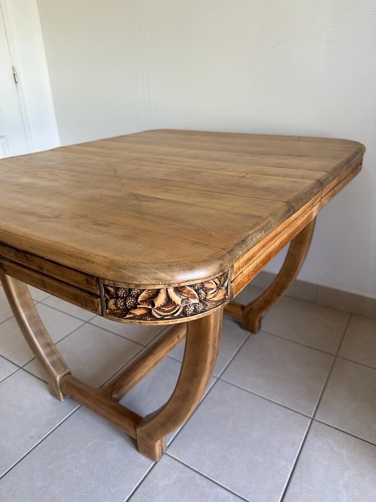 Art deco style dining table
