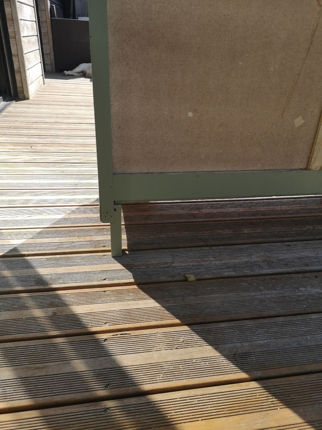 Renovated compact Mado buffet