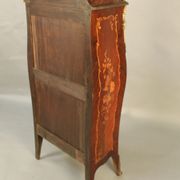 Secrétaire de dame marqueté galbé de style Louis XV