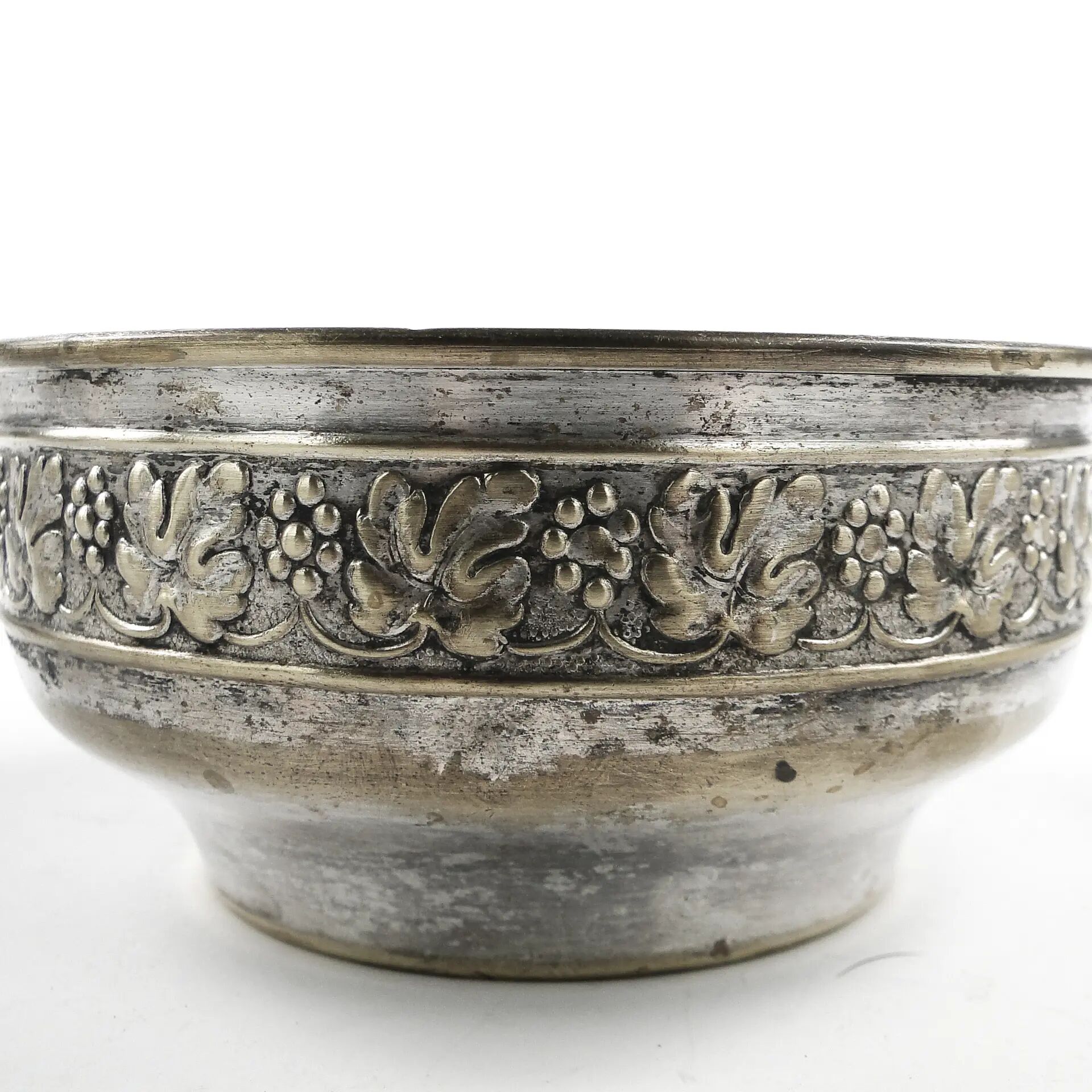 Art Nouveau sugar bowl, silver-plated metal, Sweden, early 20th century