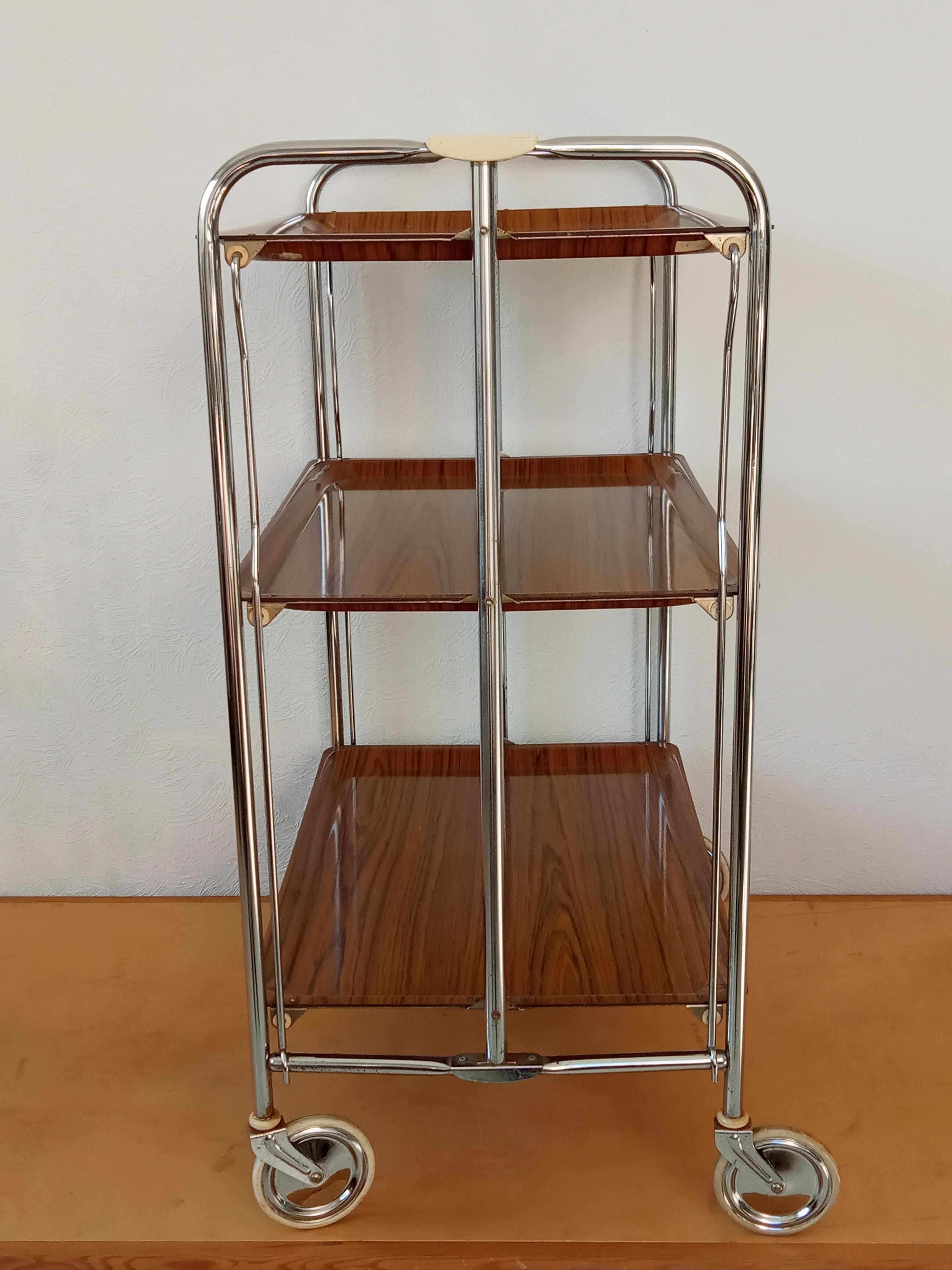 Vintage folding dessert