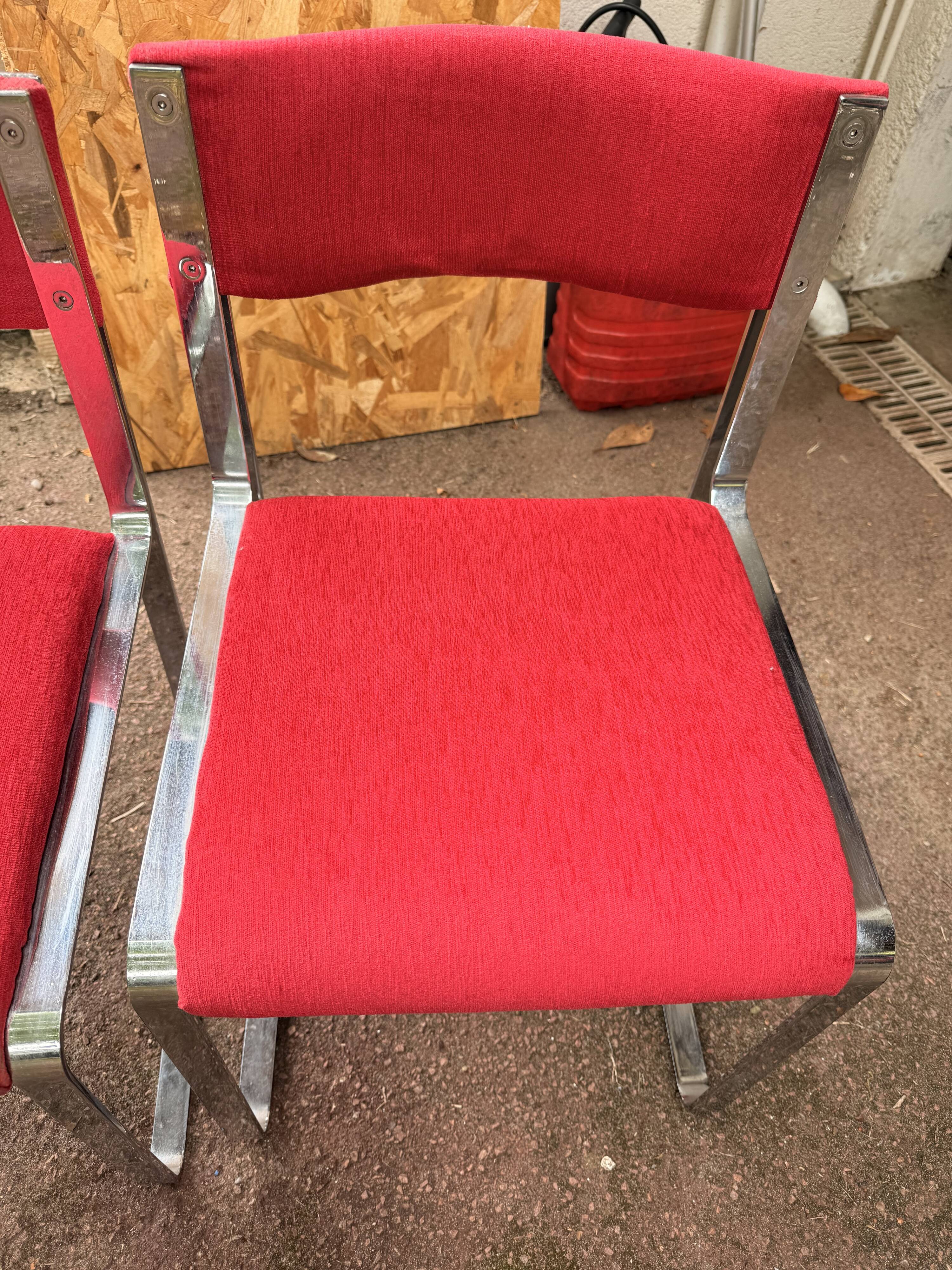 Vintage 1970s dining chair