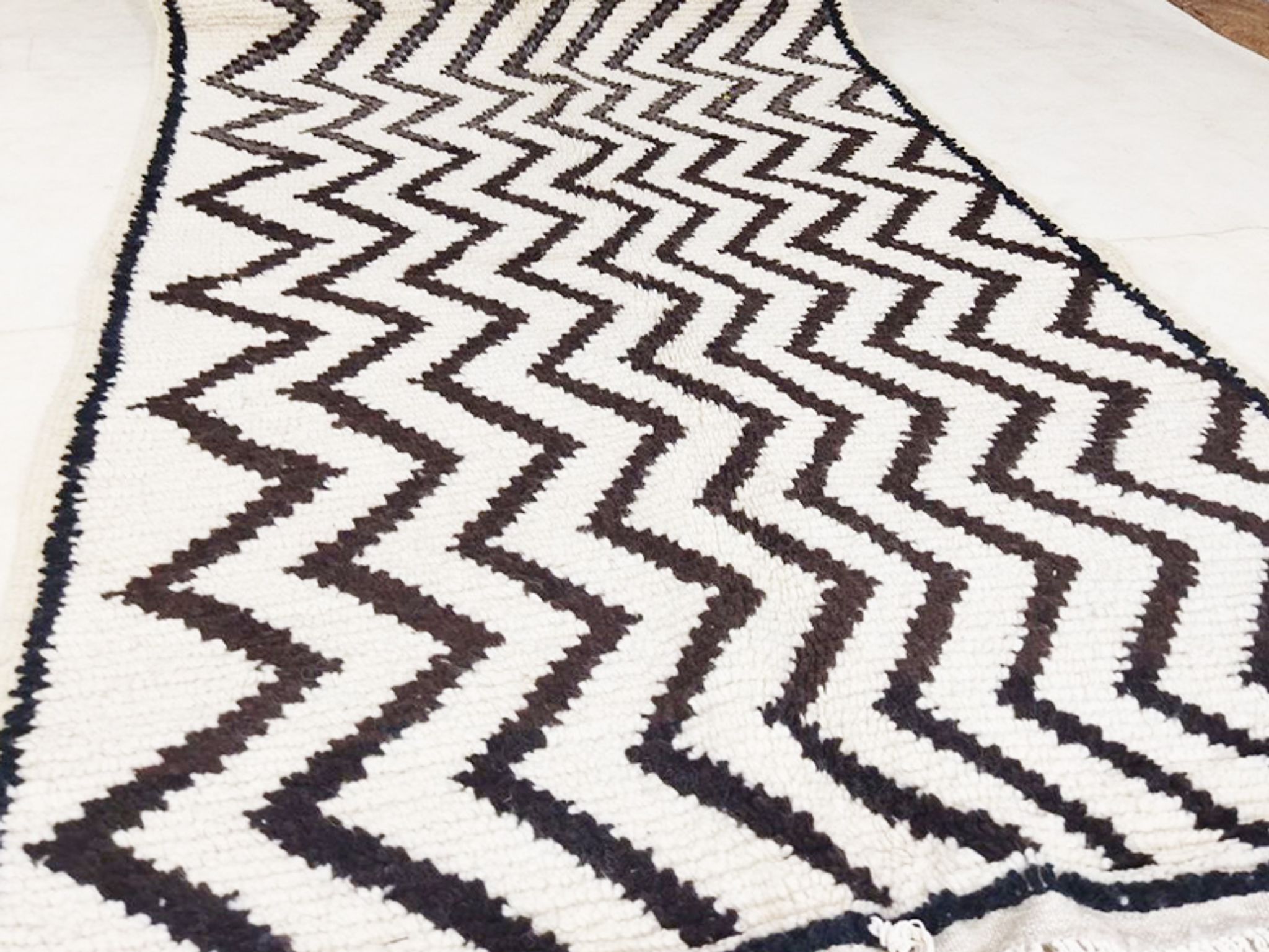 352x113cm Moroccan Berbere Carpet