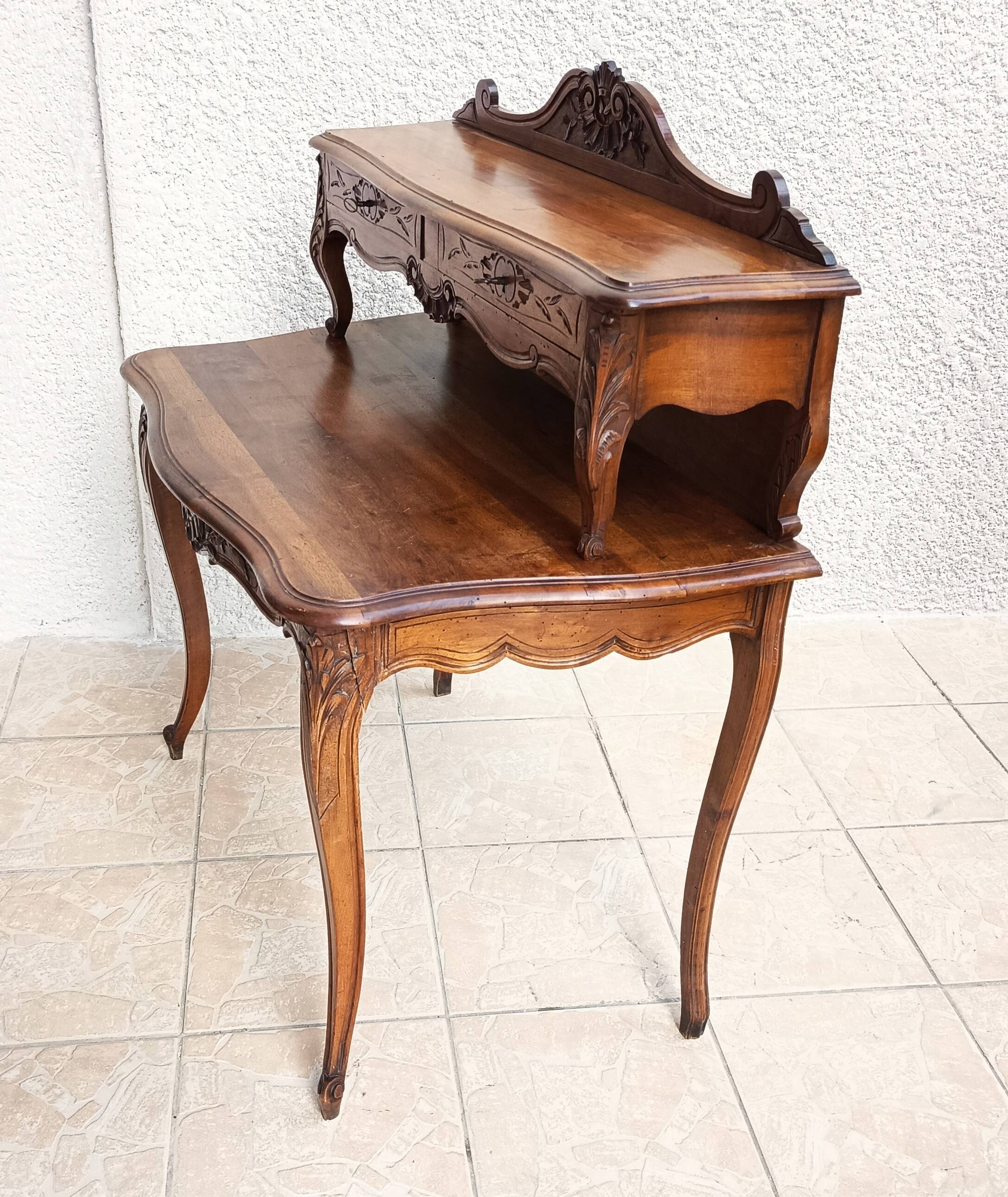 Louis XV walnut desk