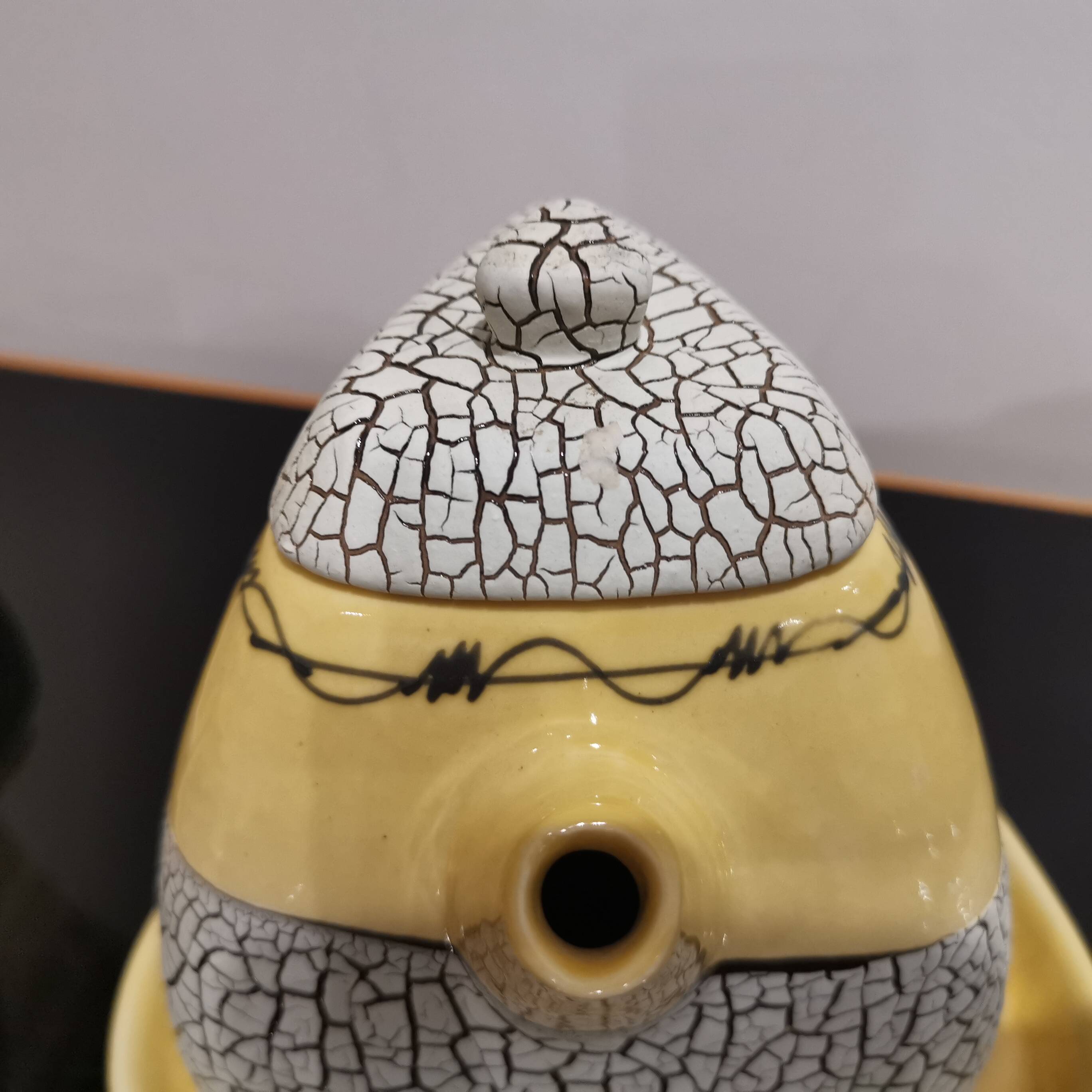 Cracked yellow Bat Trang tea set made in Vietnam