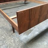 Lit scandinave en palissandre