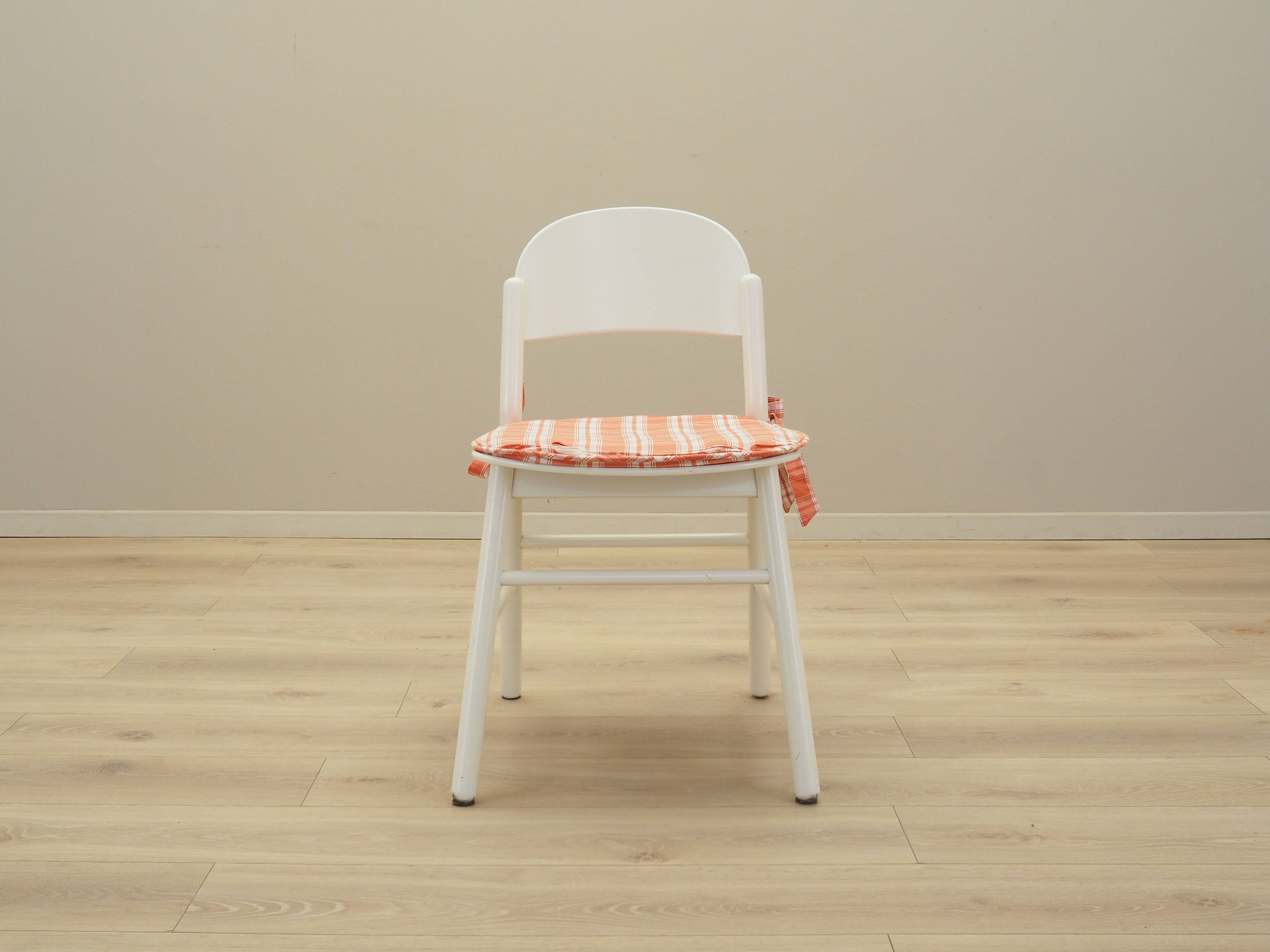 Set of four beech chairs, Italian design, 1970s, production: Italy