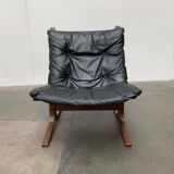 Set of 3 Norwegian Mi-Century Style Siesta Lounge Chairs and Glass Side Table by Ingmar Relling for Westnofa