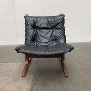 Set of 3 Norwegian Mi-Century Style Siesta Lounge Chairs and Glass Side Table by Ingmar Relling for Westnofa