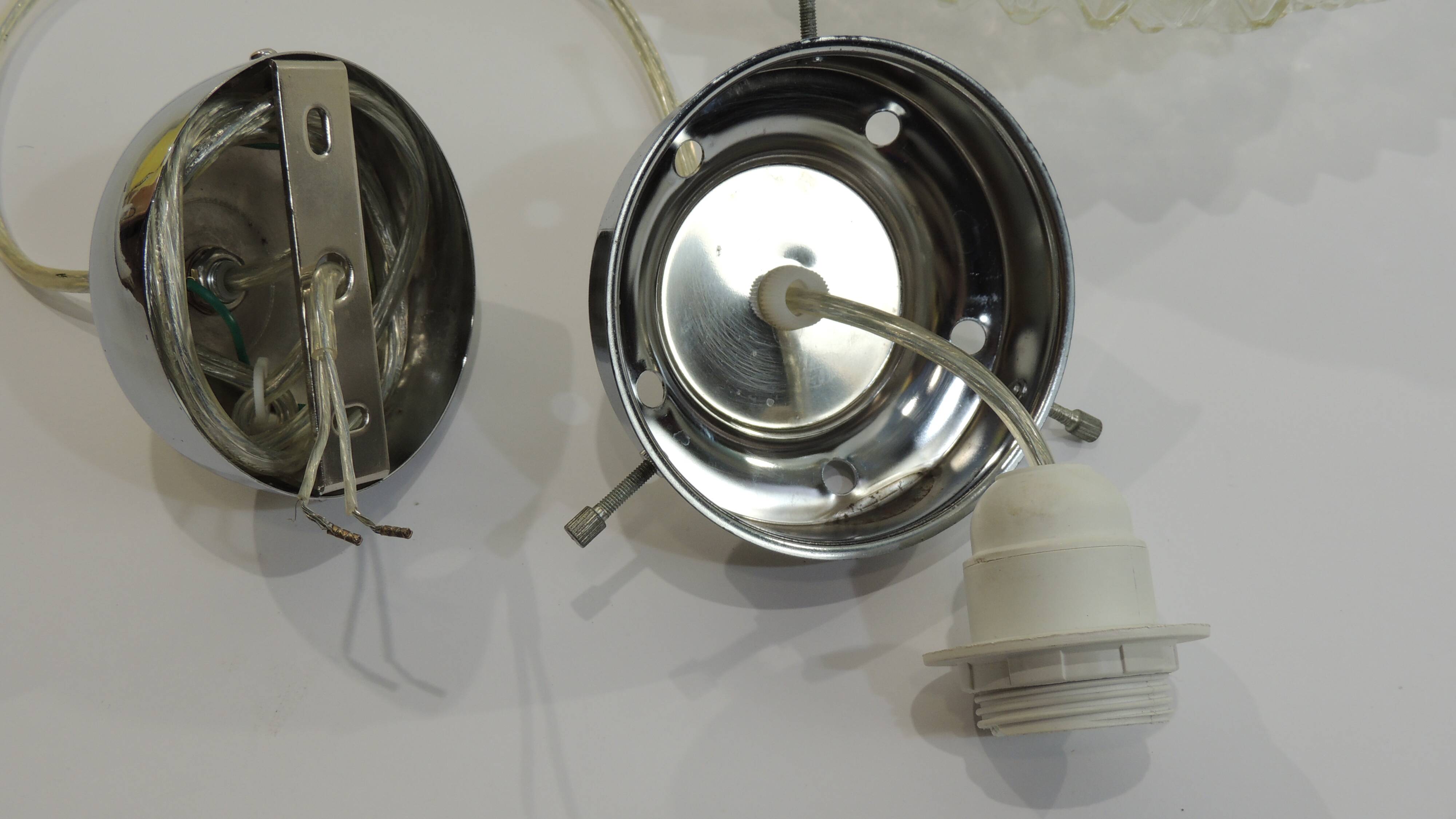 1970s vintage cut glass suspension – retro design ball lamp – L