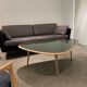 Table basse style années 50 , laque et bois.  marque red edition