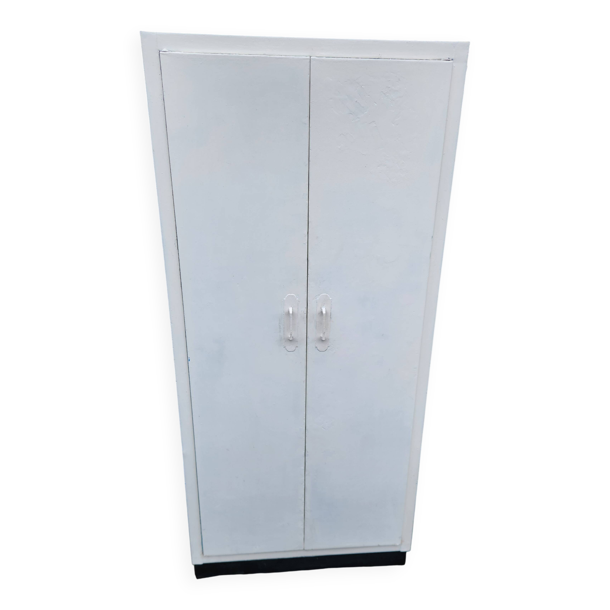 Old industrial metal cabinet in white and blue.