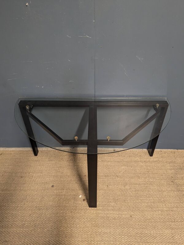 Console en métal noir et plateau en verre