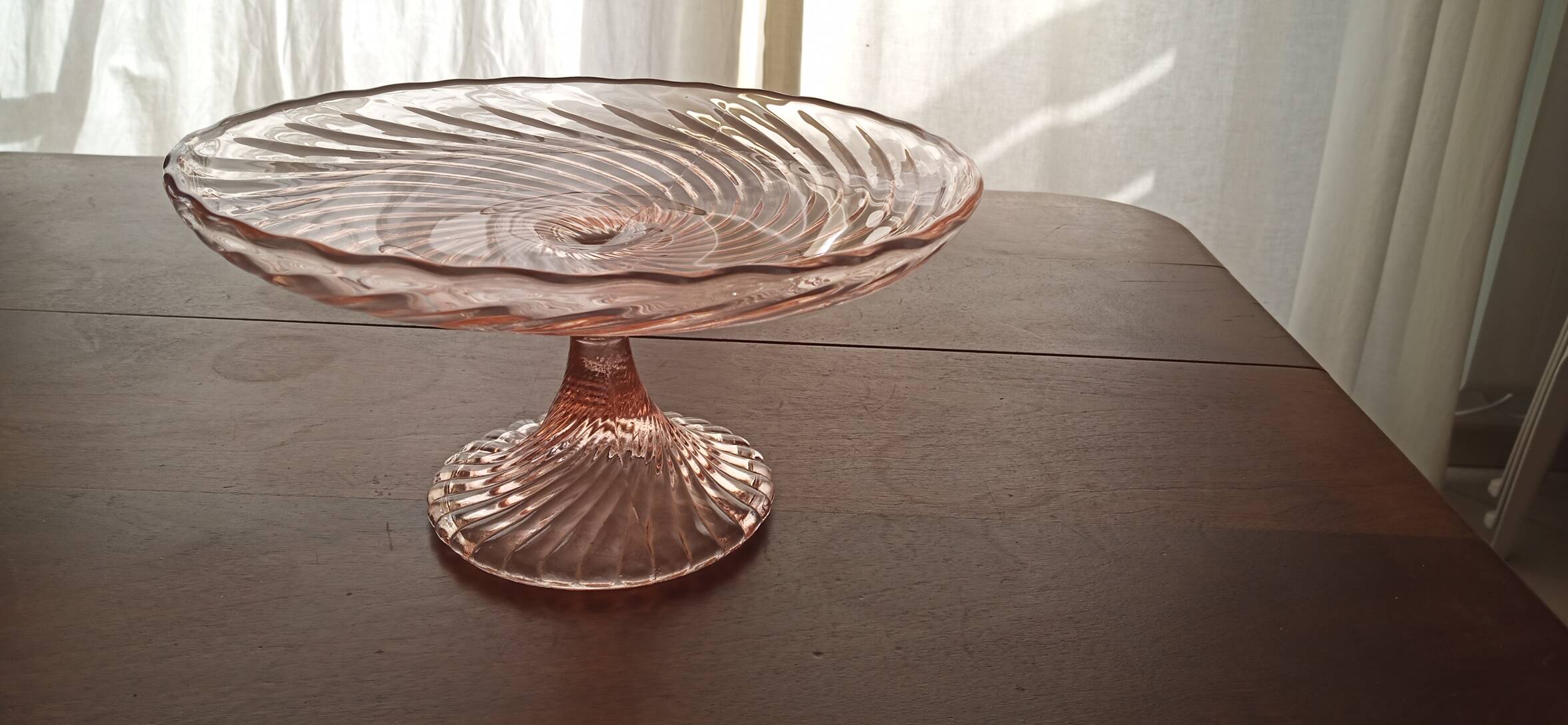 Pink glass shower bowl