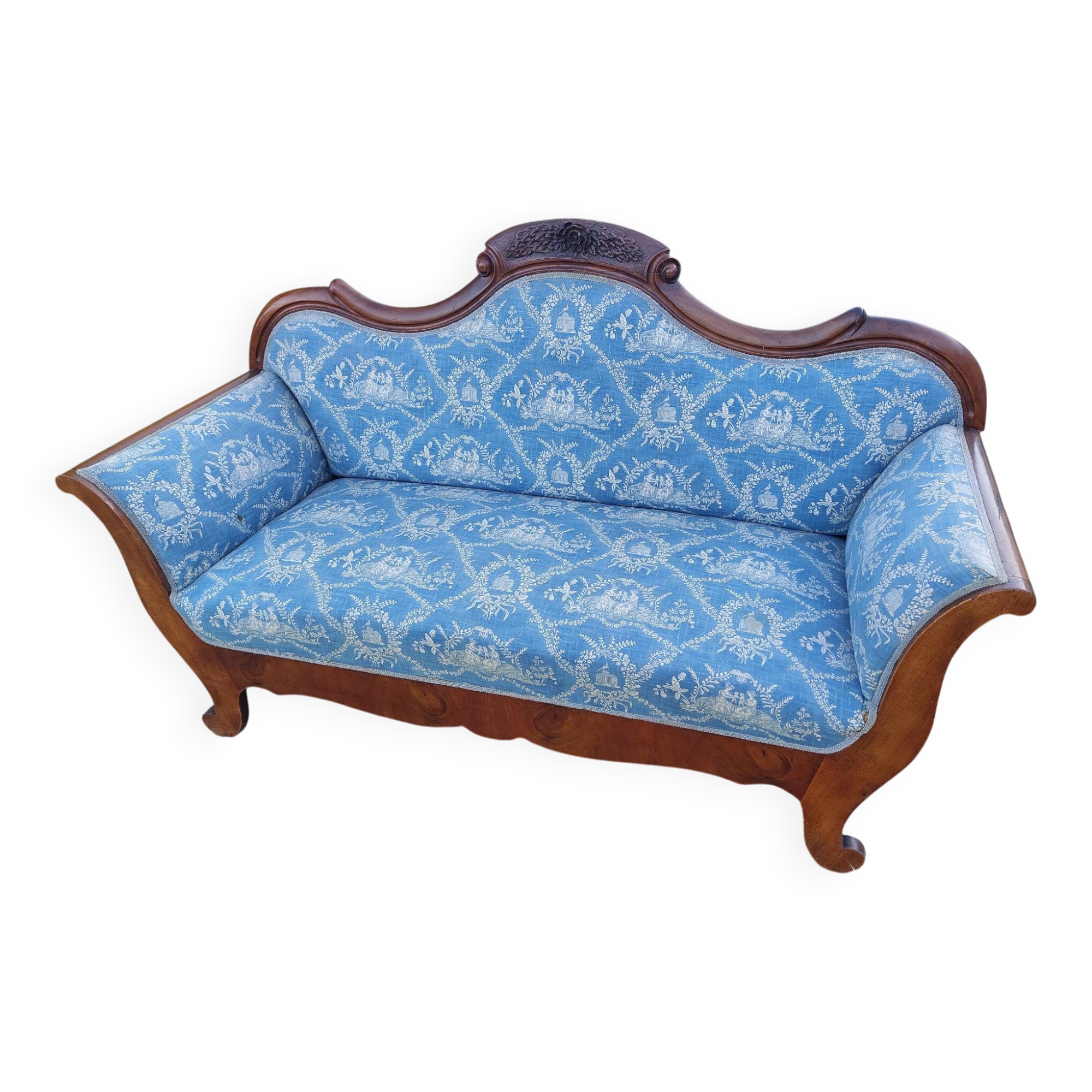 Antique walnut canapé in Louis Philippe style