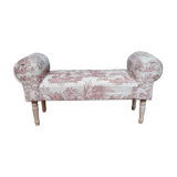 Lined bench
