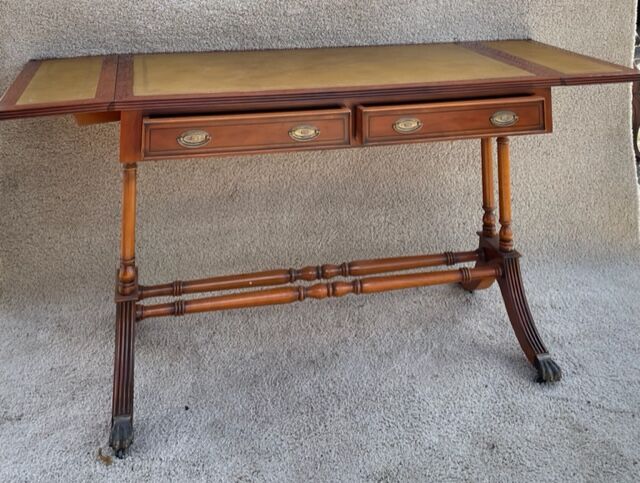 English style office