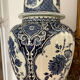 Vase en faïence de Delft par Boch Royal Sphinx