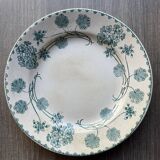 U&C Sarreguemines flat plate geranium model