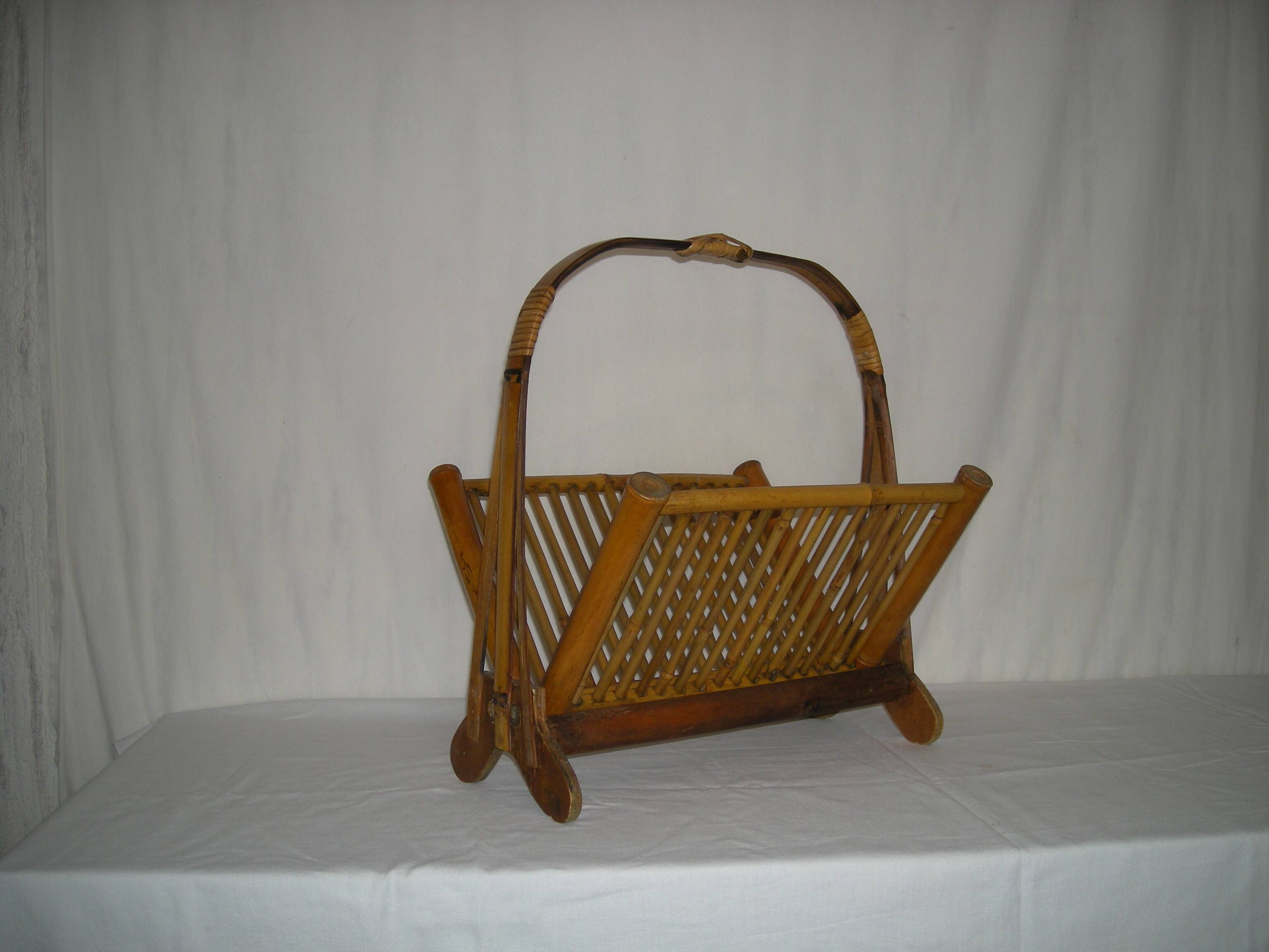 Bamboo folding magazine rack from the 40s - 50s