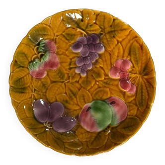 Vintage slipware plate