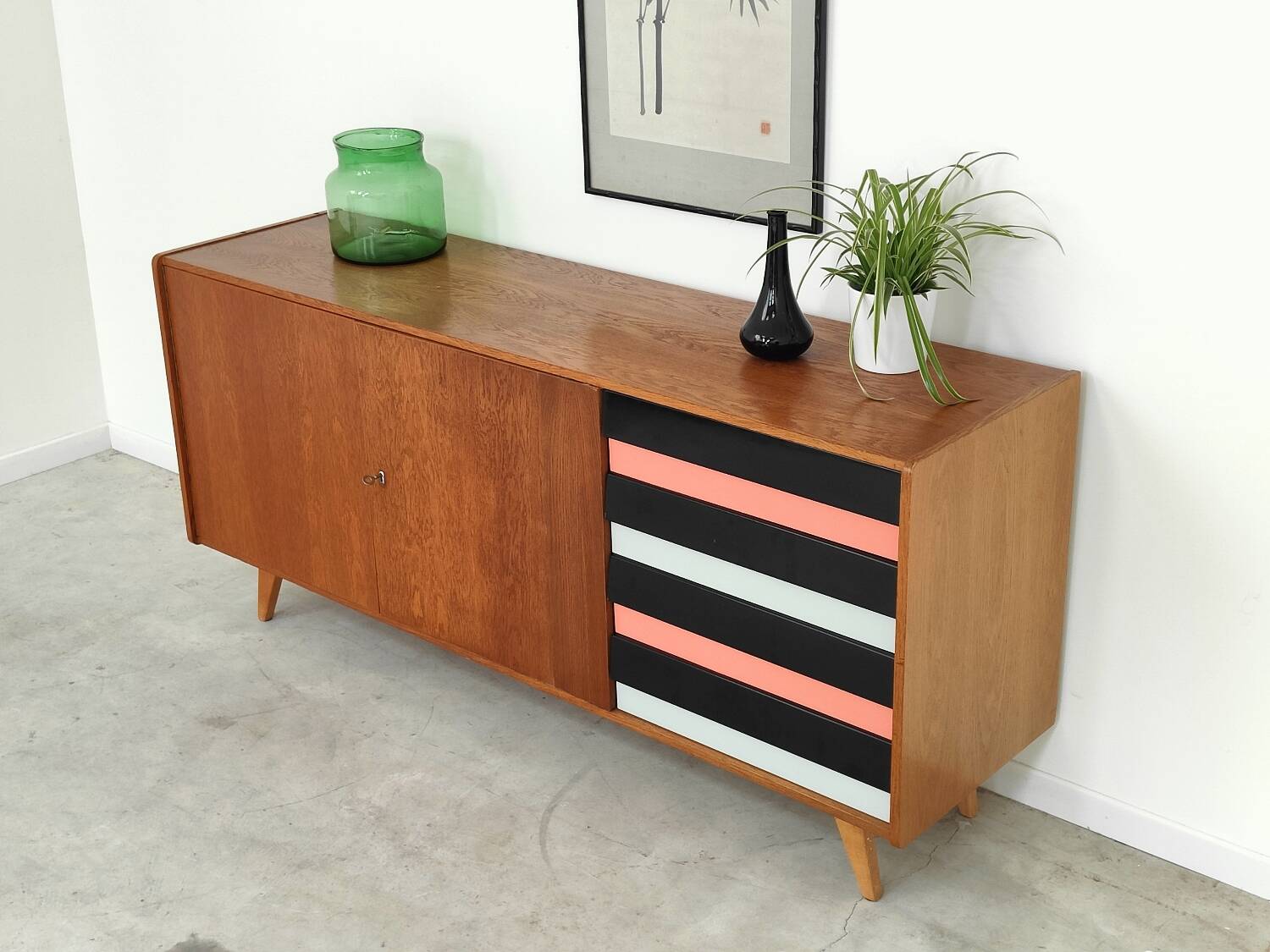 U-460 pink sideboard by Jiri Jiroutek for Interier Praha 60's