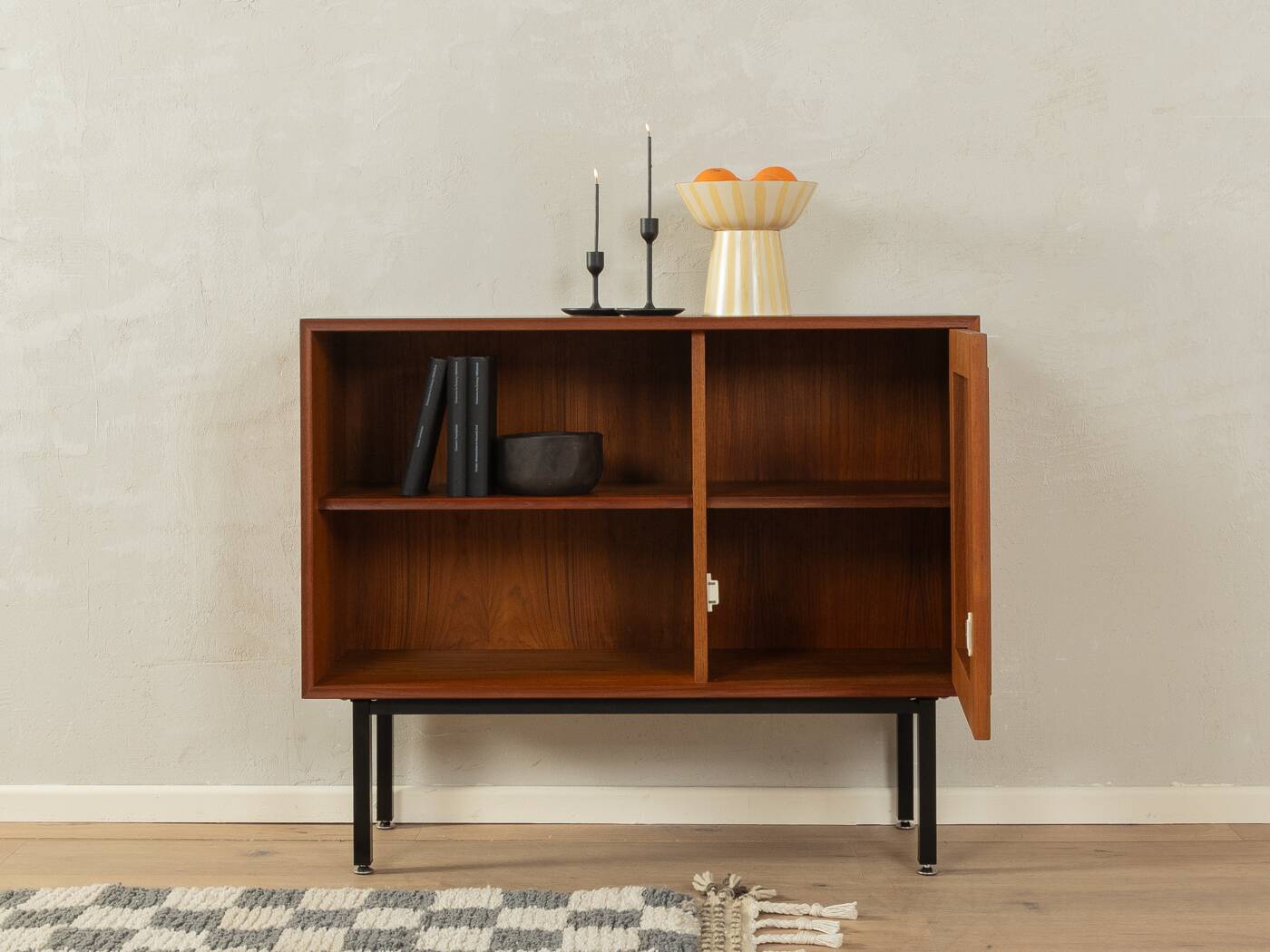 1960s dresser, Heinrich Riestenpatt