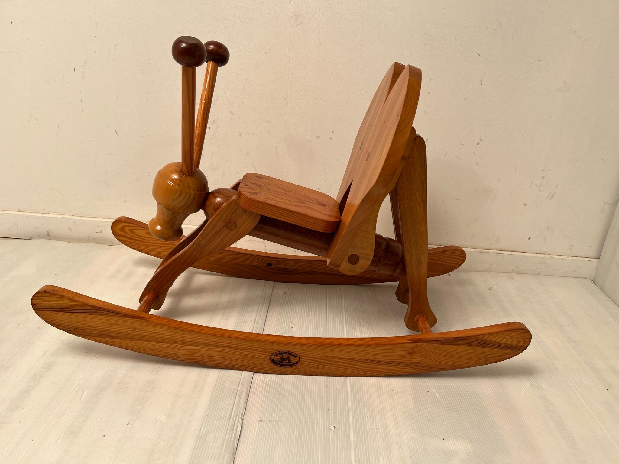 Vintage rocking wooden grasshopper chair