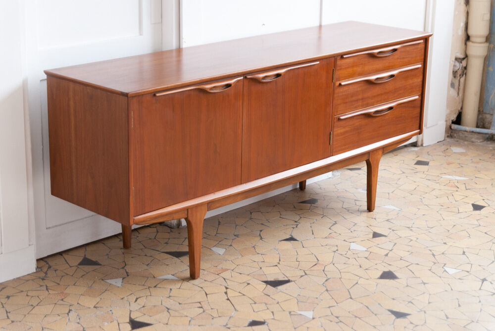 Jentic sideboard 168cm