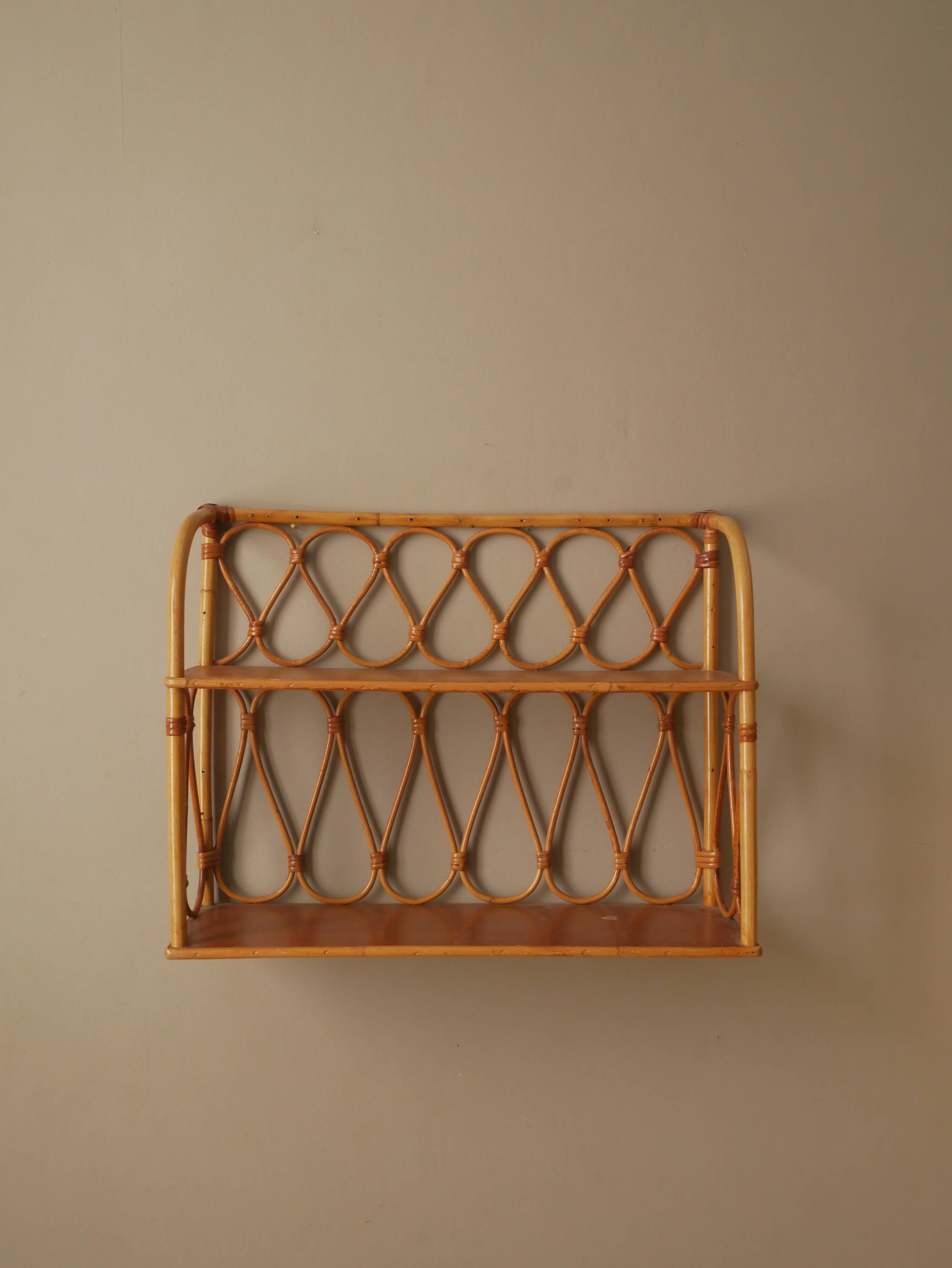 Vintage bamboo wicker rattan shelf unit with Scandinavian country style design for children