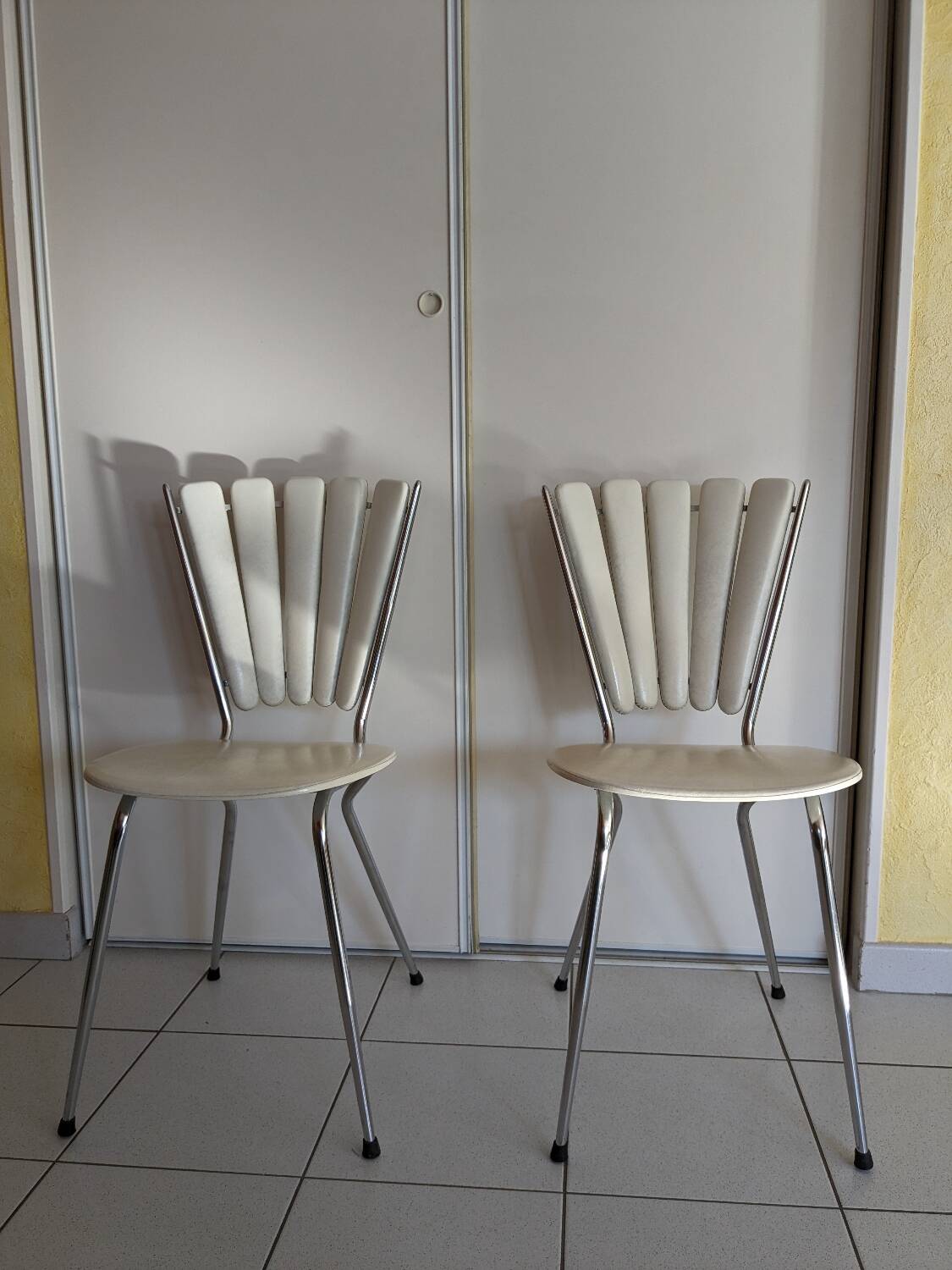 2 chaises pétales Soudexvinyl